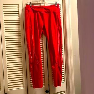 Victoria’s Secret workout pants with side pockets (Victoria Sport) XL red